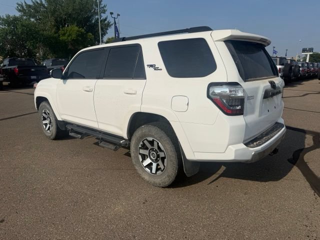 Used 2022 Toyota 4Runner TRD Off-Road Premium AWD/4WD image 8
