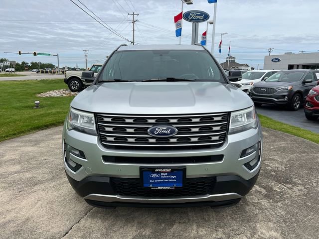 Certified 2017 Ford Explorer XLT w/ Equipment Group 202A AWD/4WD image 2