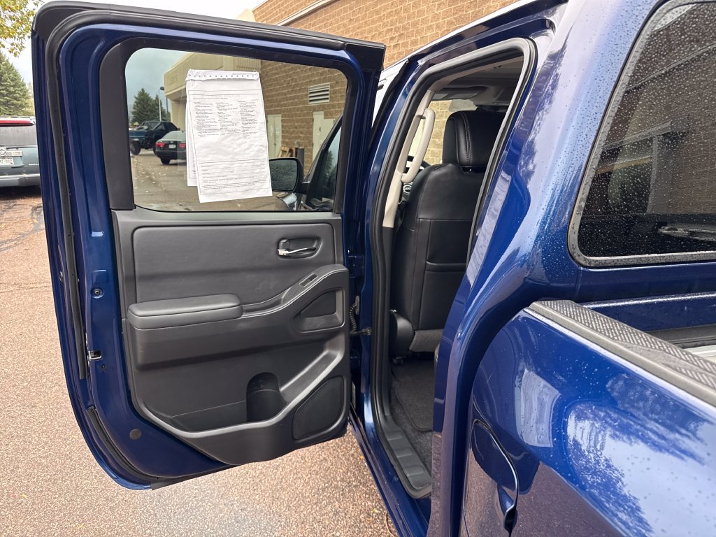 Used 2022 Nissan Frontier SV w/ SV Premium Package AWD/4WD image 19