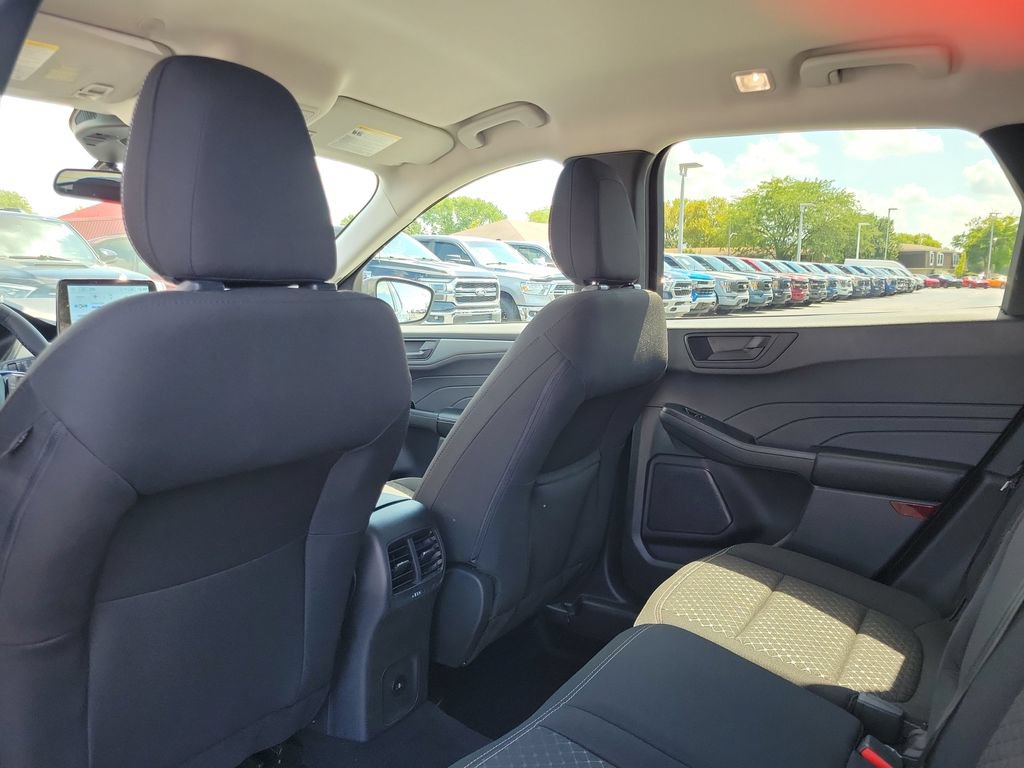 Certified 2023 Ford Escape Active AWD/4WD image 16