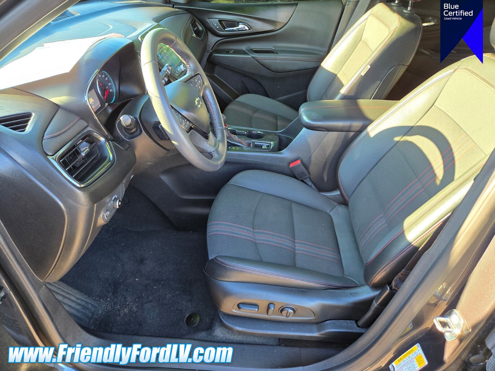 Used 2022 Chevrolet Equinox RS w/ Infotainment Package image 10