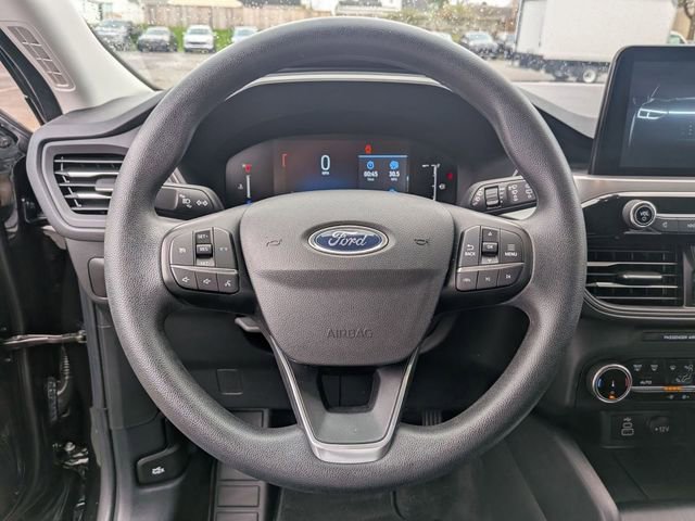 Certified 2025 Ford Escape Active AWD/4WD image 18
