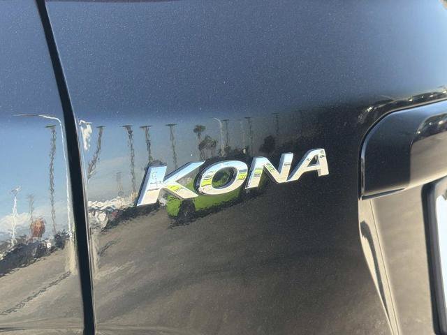 Used 2018 Hyundai Kona SEL w/ SEL Tech Package 02 FWD image 9