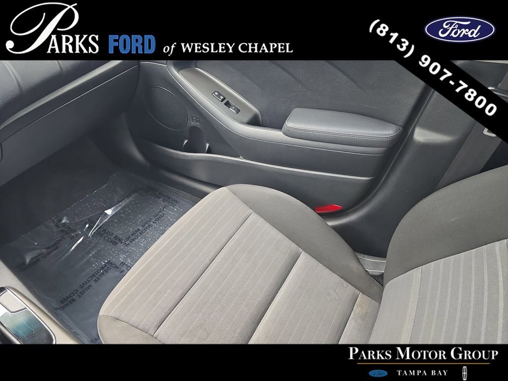 Used 2017 Kia Forte S FWD image 12