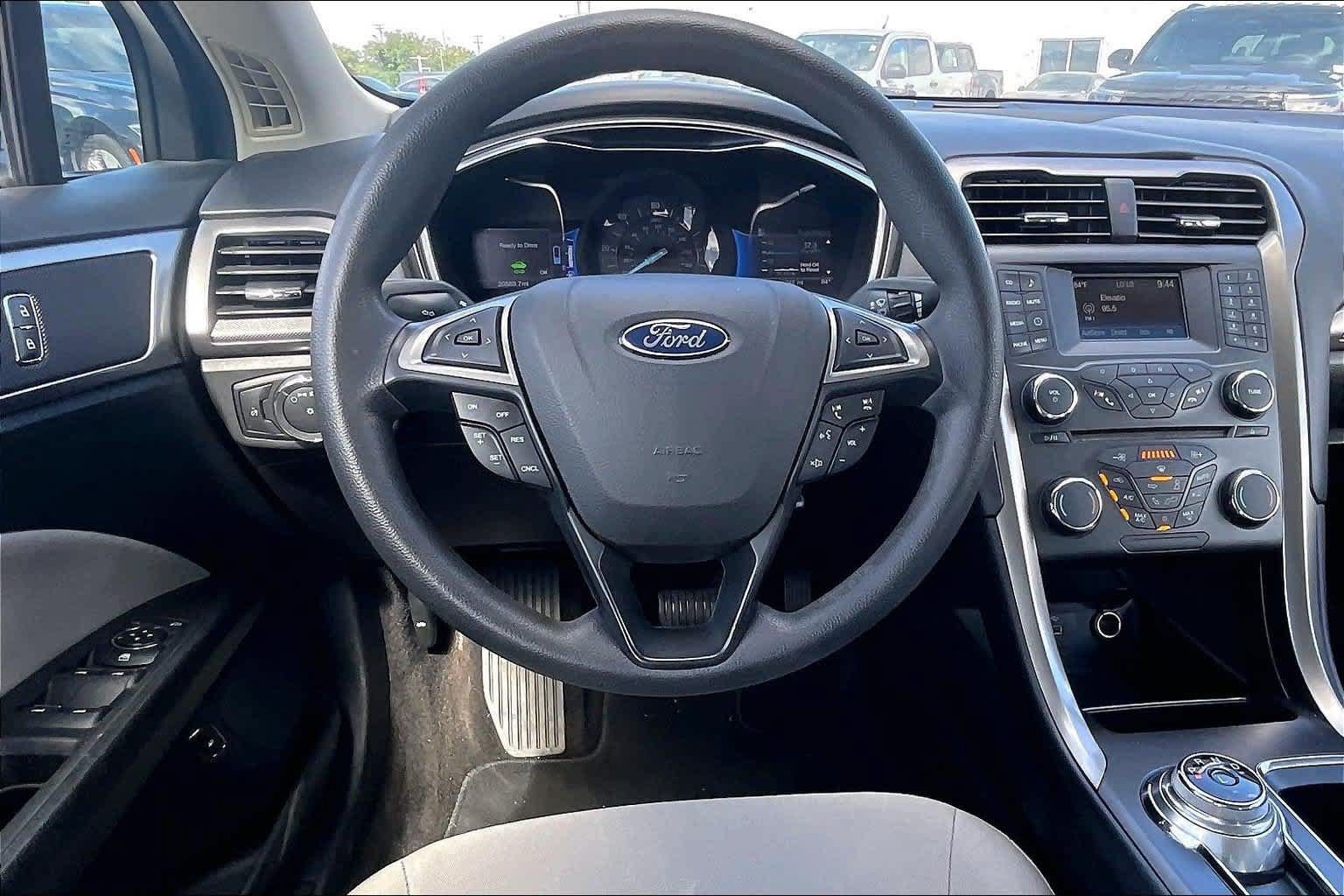 Certified 2018 Ford Fusion S FWD image 14
