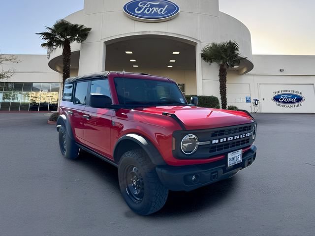 Certified 2023 Ford Bronco Black Diamond AWD/4WD image 4