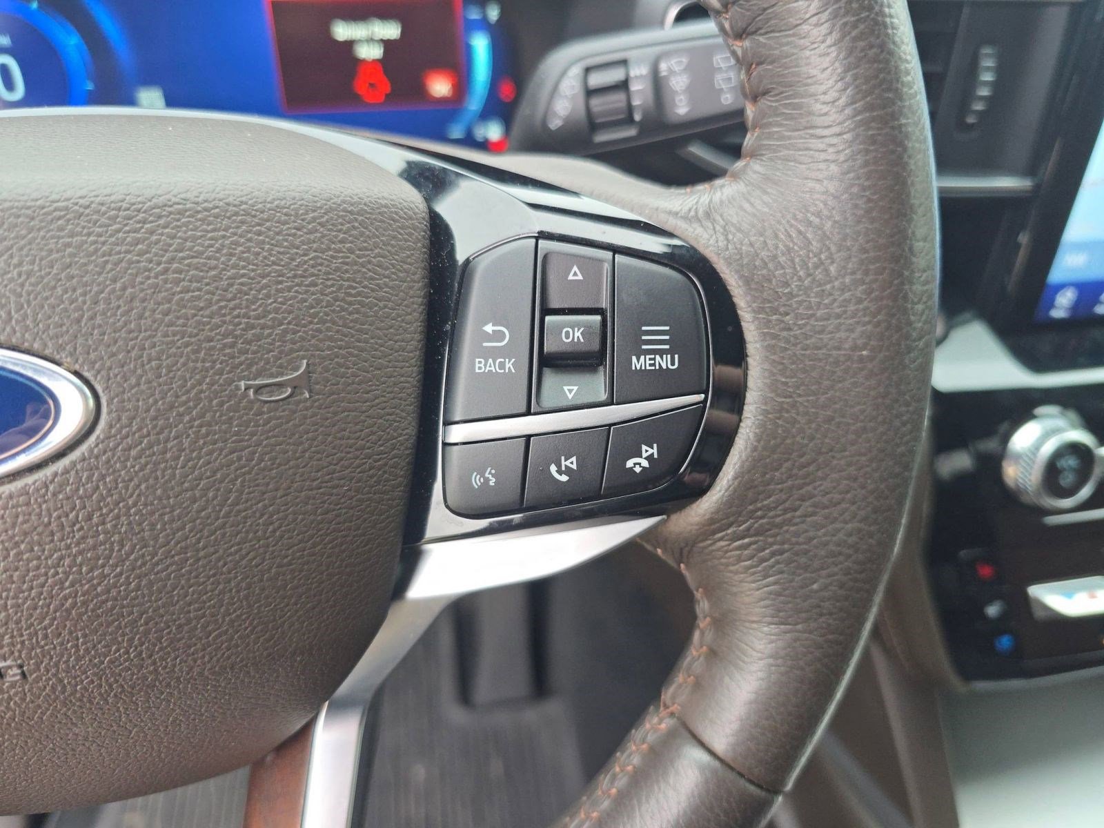 Certified 2022 Ford Explorer King Ranch w/ Technology Package image 22