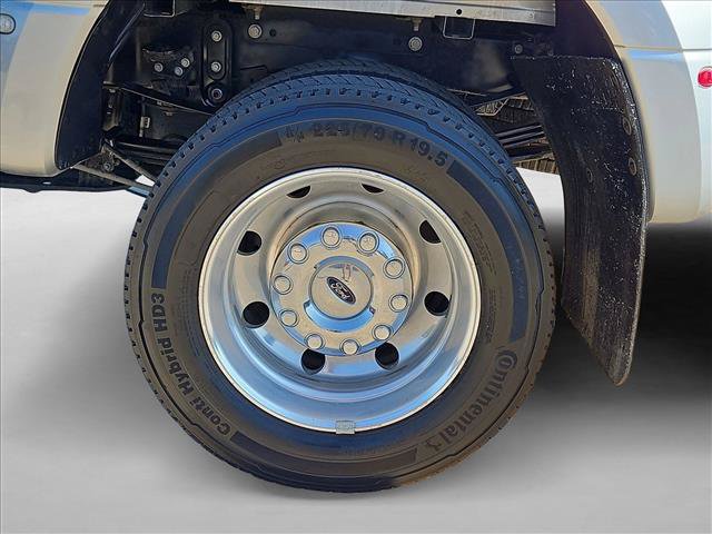 Certified 2022 Ford F450 Platinum w/ FX4 Off-Road Package AWD/4WD image 25