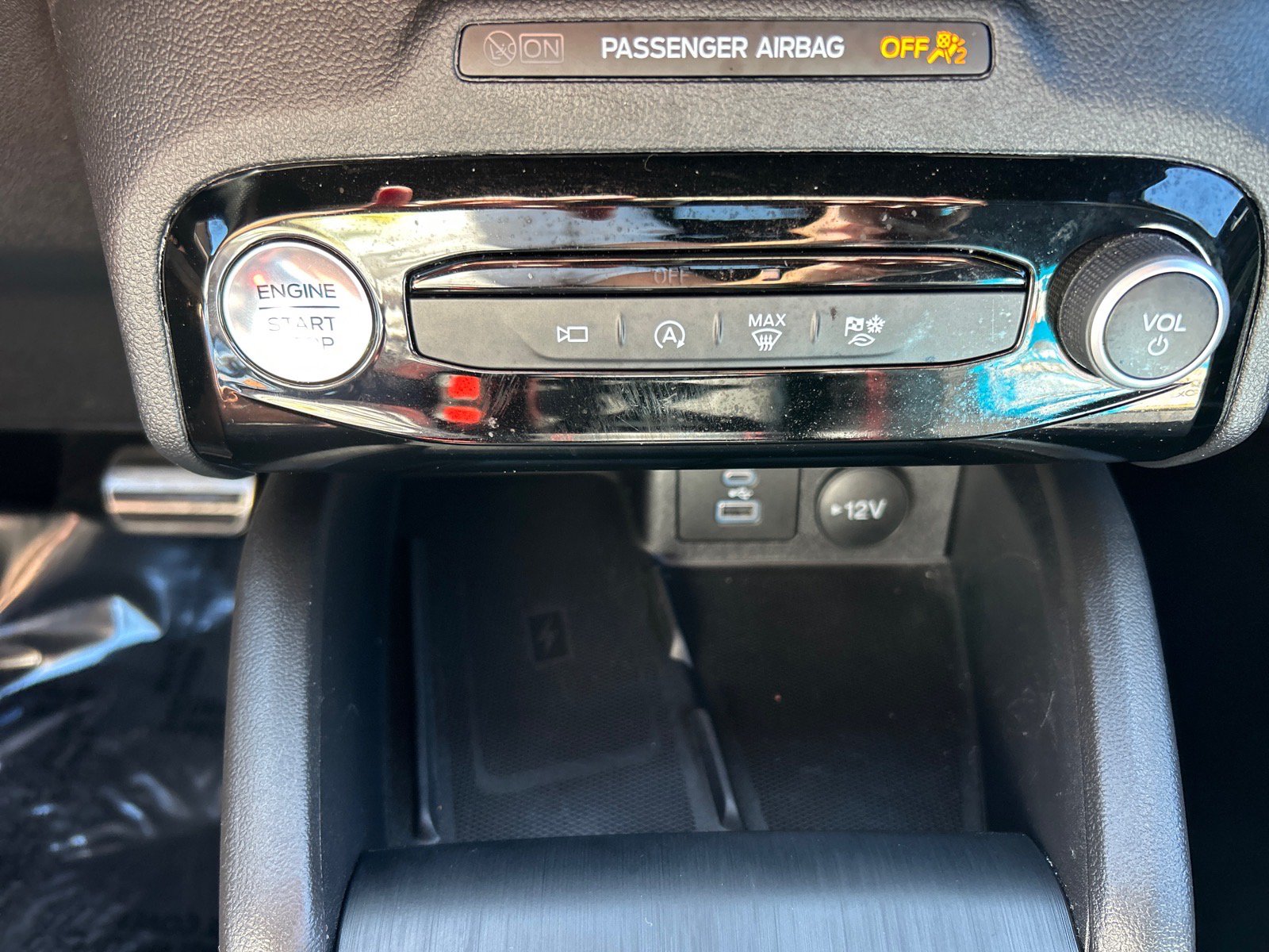 Certified 2023 Ford Escape ST-Line Select w/ Tech Pack #2 AWD/4WD image 30