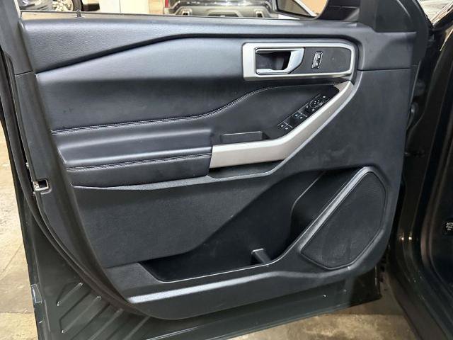 Certified 2023 Ford Explorer XLT AWD/4WD image 15
