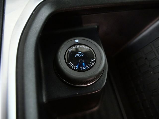 Certified 2025 Ford Expedition Active AWD/4WD image 25