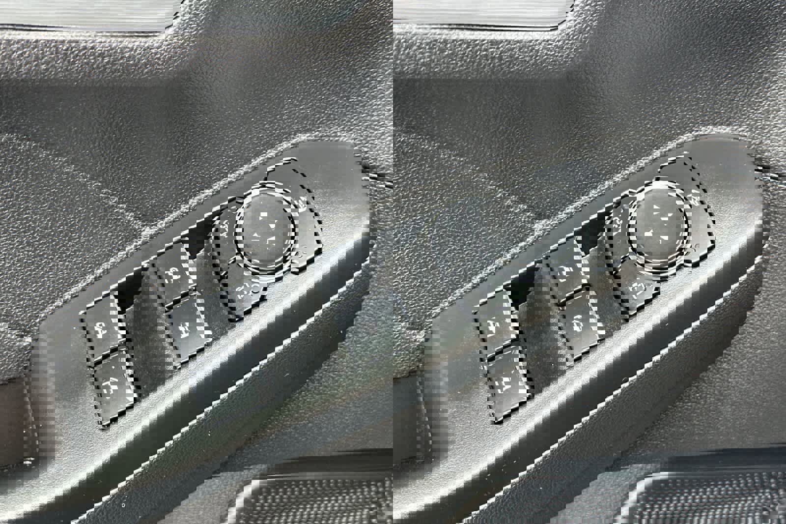 Certified 2025 Ford Escape Platinum image 13