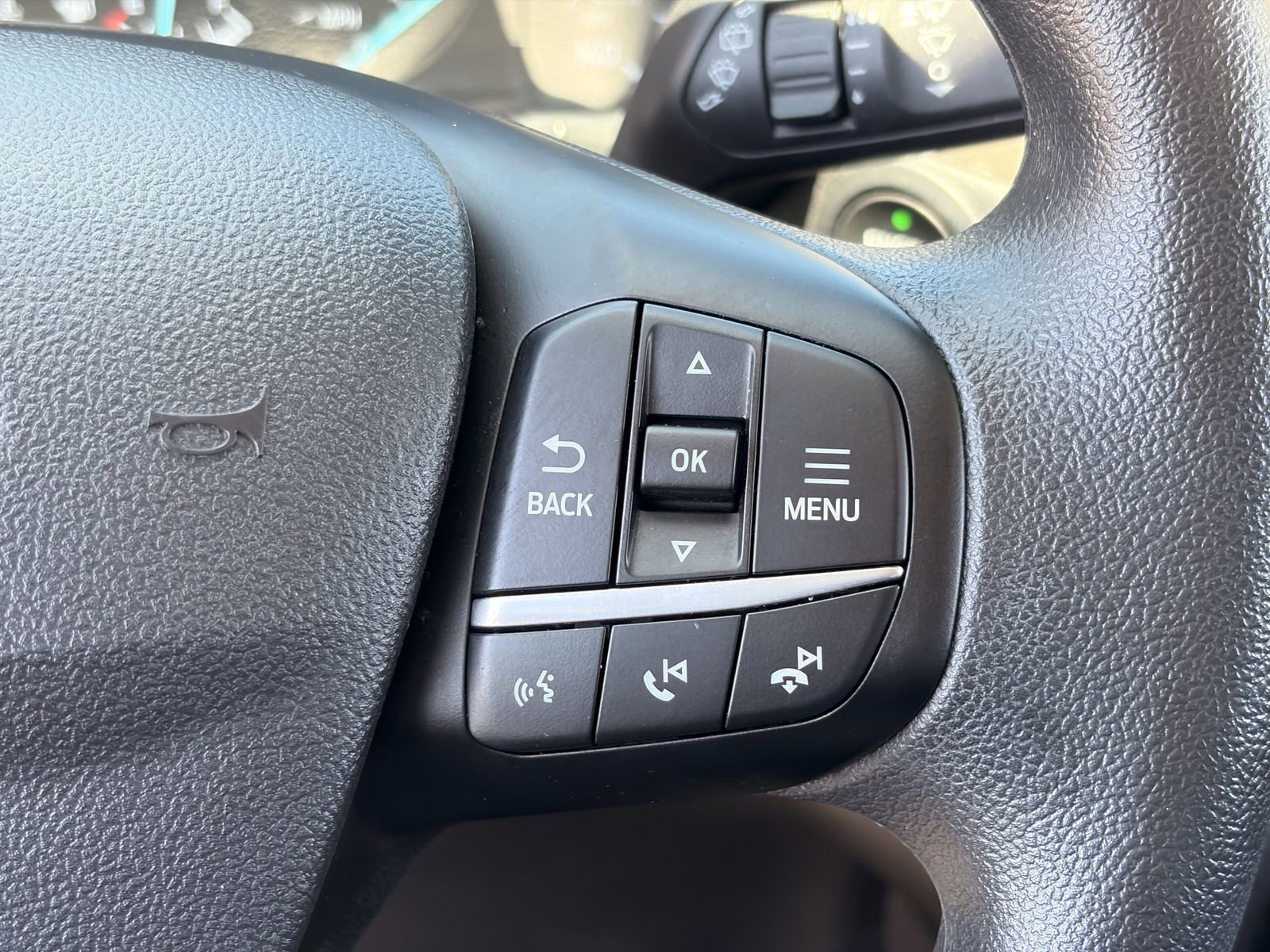Certified 2022 Ford Escape SE FWD image 25
