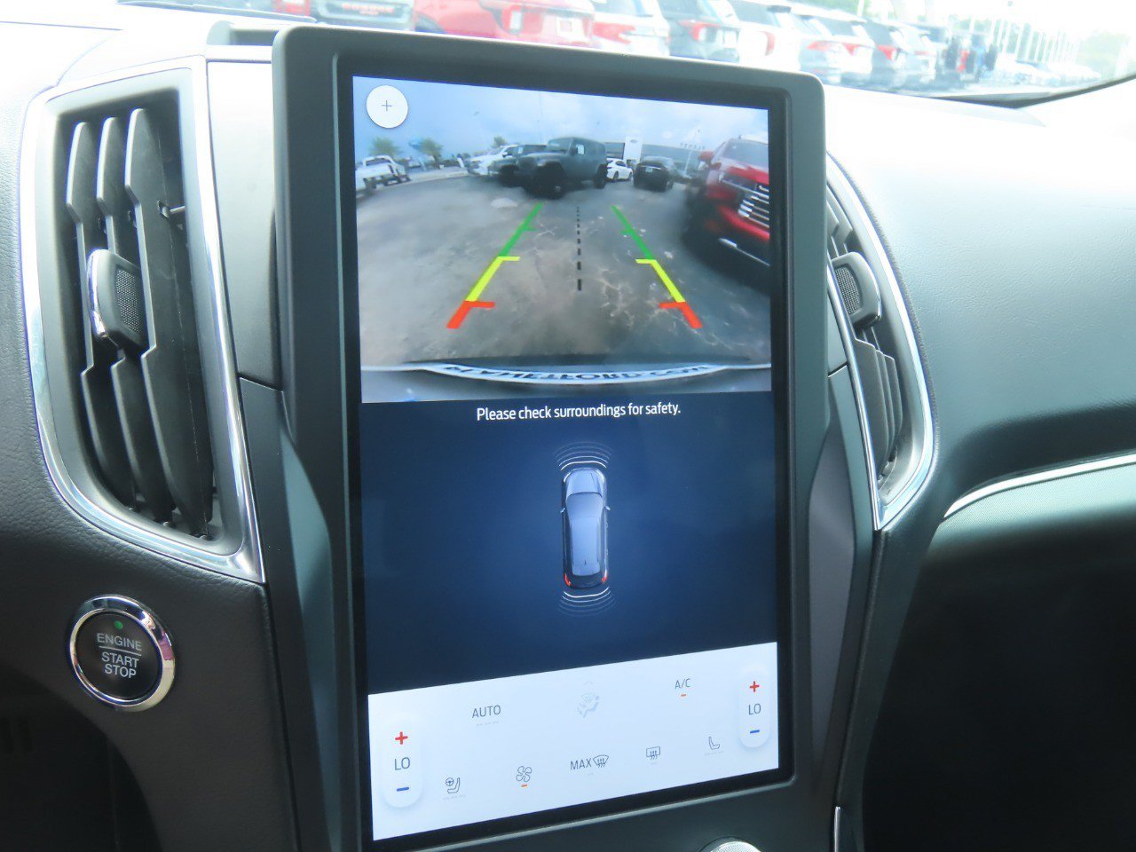 Certified 2023 Ford Edge Titanium AWD/4WD image 32