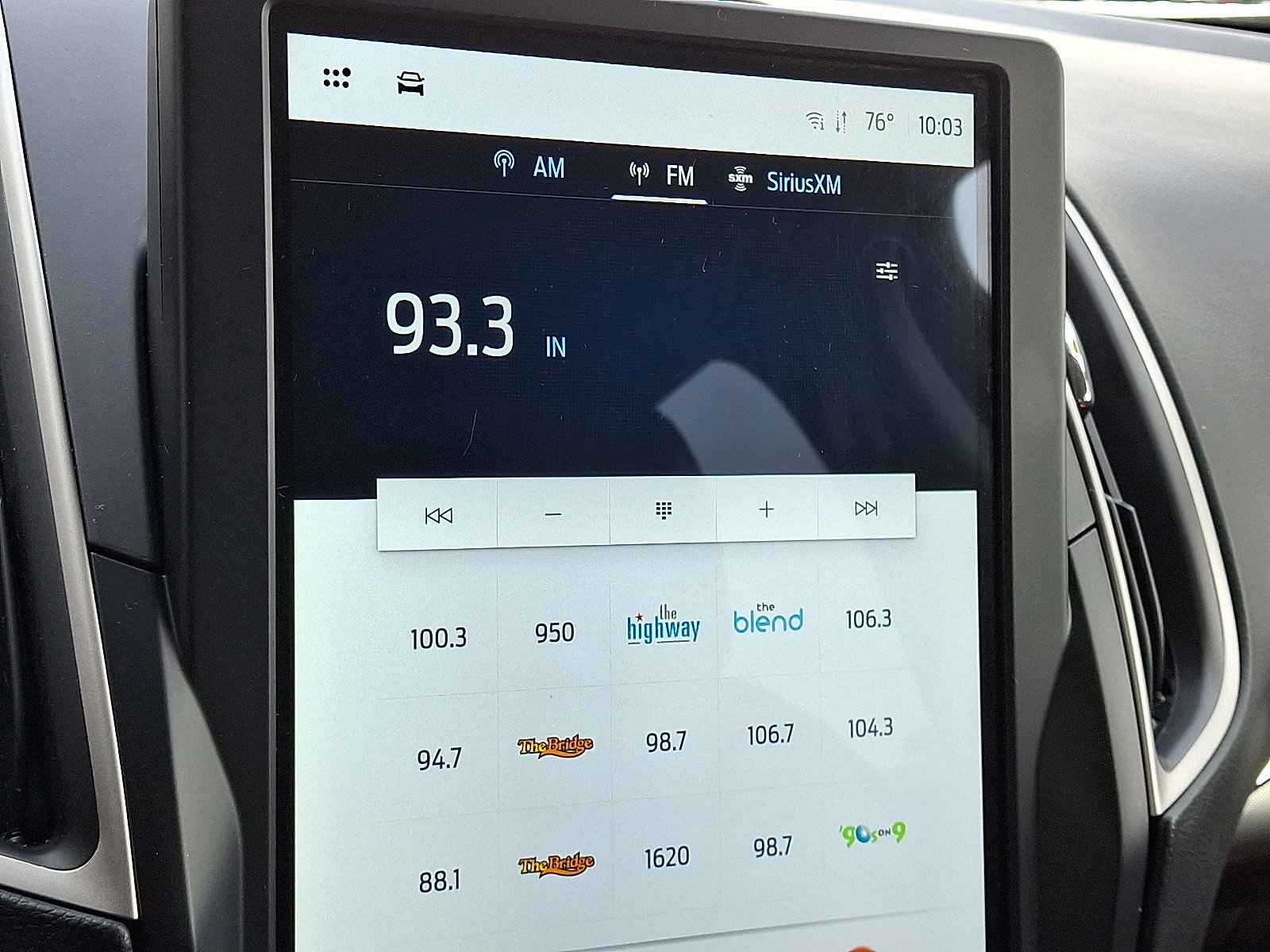 Certified 2023 Ford Edge SEL w/ Sport Appearance Package image 19