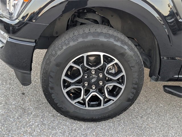 Certified 2022 Ford F150 XLT w/ Equipment Group 302A High image 7