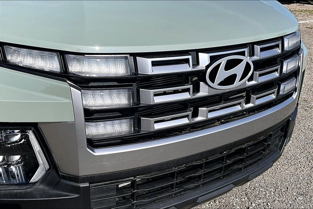 Used 2025 Hyundai Santa Cruz SEL FWD image 29