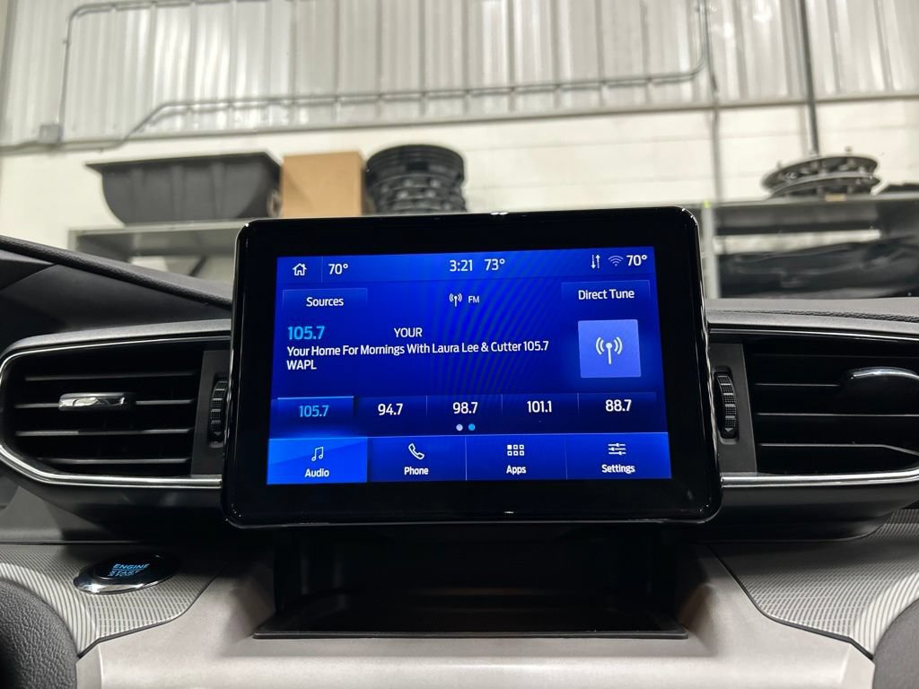 Certified 2023 Ford Explorer XLT w/ Equipment Group 202A AWD/4WD image 18