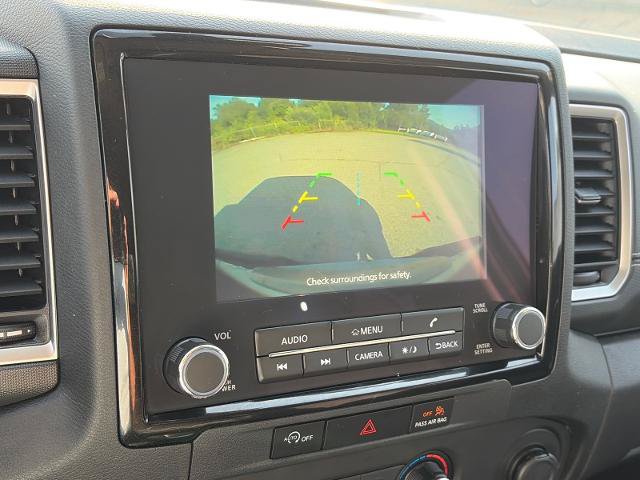 Used 2024 Nissan Frontier SV AWD/4WD image 10