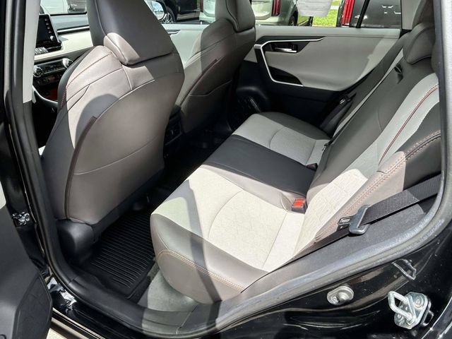 Used 2019 Toyota RAV4 Adventure w/ Cold Weather Package AWD/4WD image 9