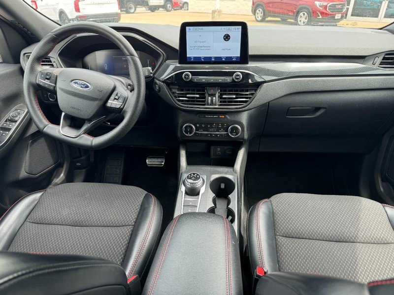Certified 2024 Ford Escape ST-Line AWD/4WD image 11