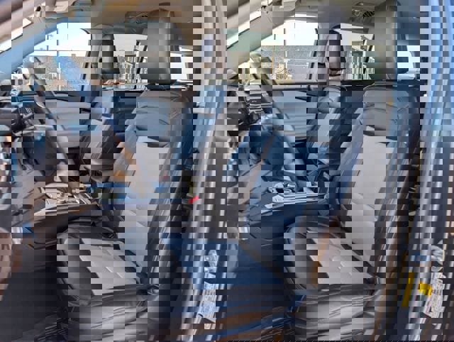 Certified 2022 Ford Explorer XLT w/ Equipment Group 202A image 23