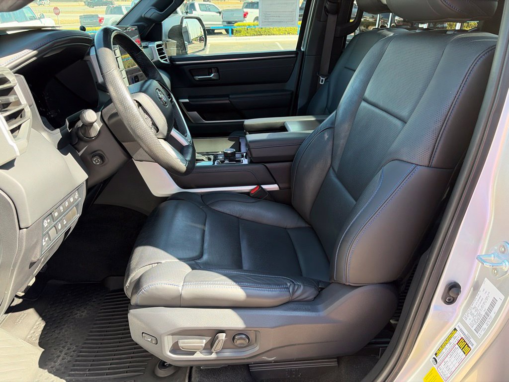 Used 2024 Toyota Tundra Platinum AWD/4WD image 23