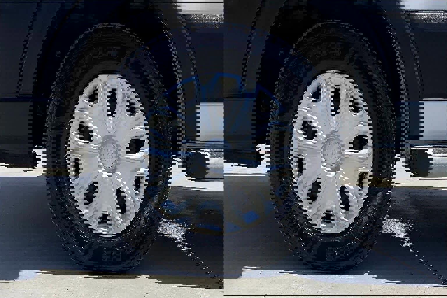 Certified 2023 Ford Transit 250 Low Roof w/ Exterior Upgrade Package image 10