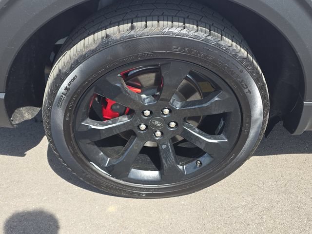 Certified 2022 Ford Explorer ST w/ Equipment Group 401A AWD/4WD image 5