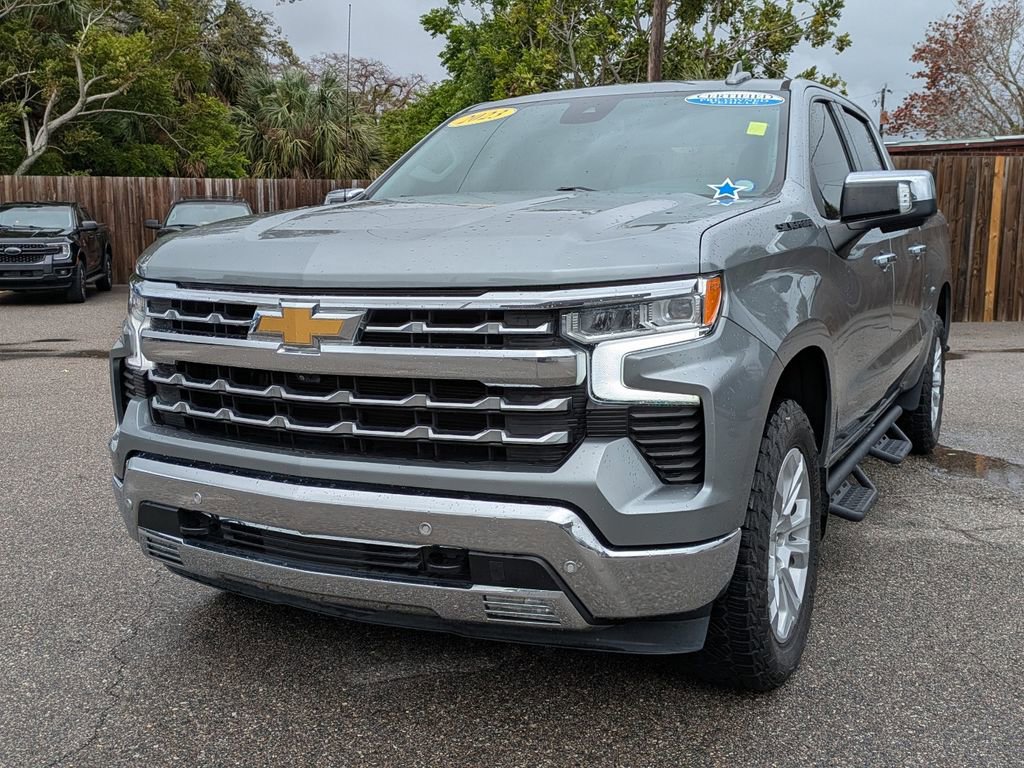 Used 2023 Chevrolet Silverado 1500 LTZ image 2