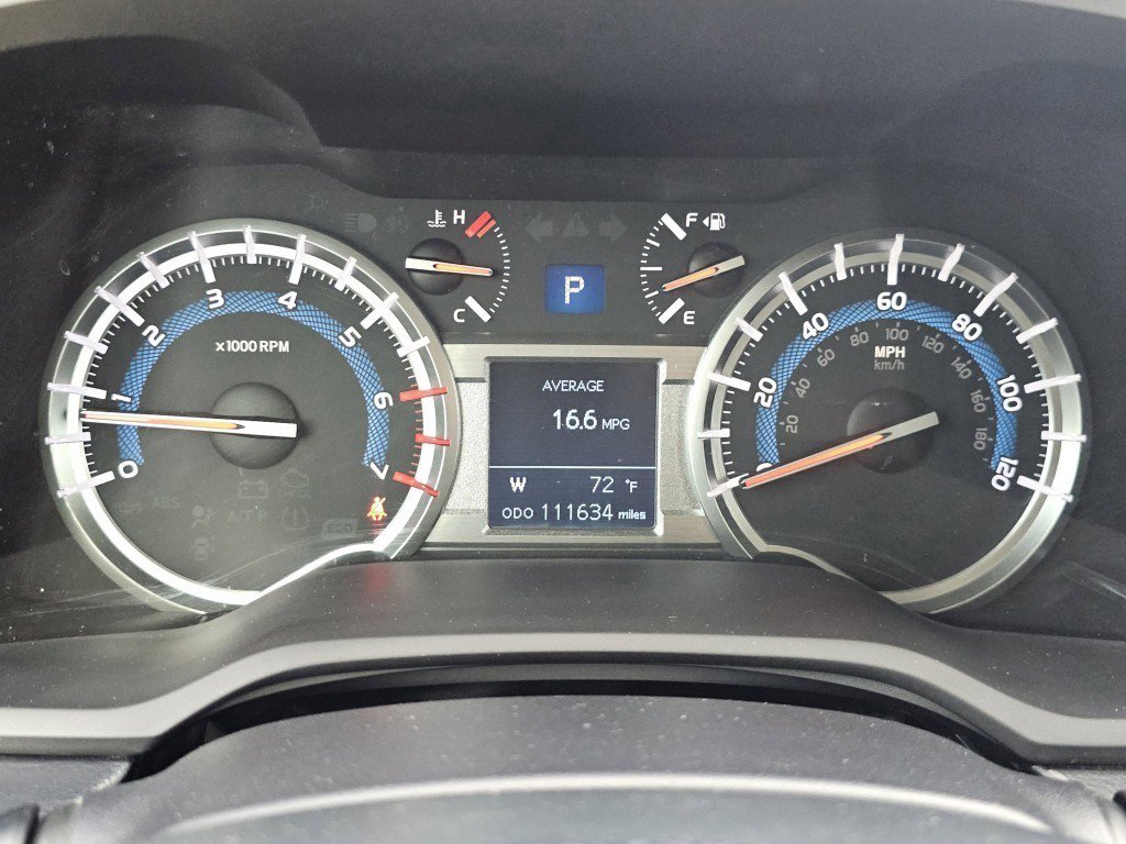 Used 2018 Toyota 4Runner Limited AWD/4WD image 32