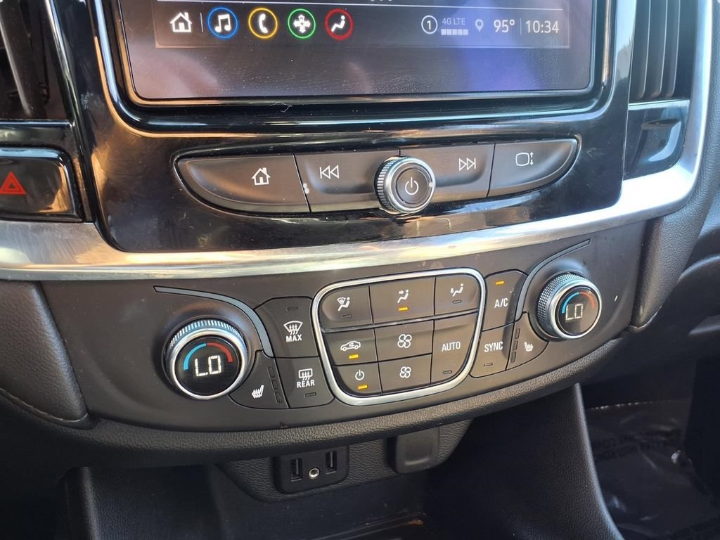 Used 2023 Chevrolet Traverse LT AWD/4WD image 14