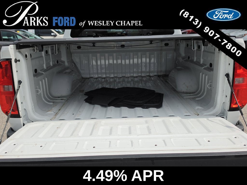 Used 2022 Chevrolet Colorado W/T w/ Custom Special Edition RWD image 9
