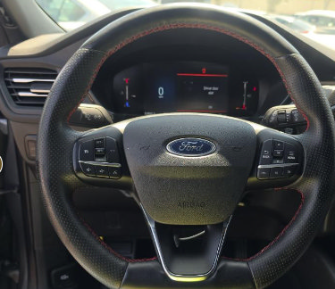 Certified 2025 Ford Escape ST-Line Select AWD/4WD image 15