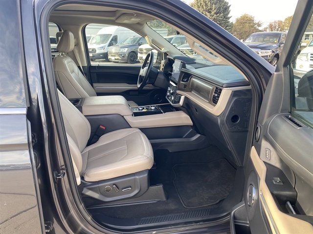 Certified 2024 Ford Expedition Max Limited AWD/4WD image 5