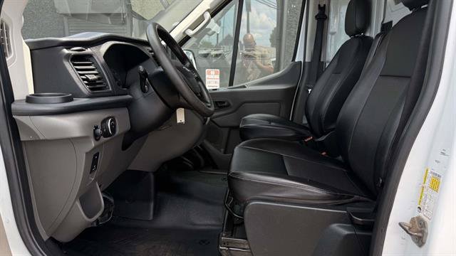Certified 2023 Ford Transit 250 148 High Roof Extended RWD image 11