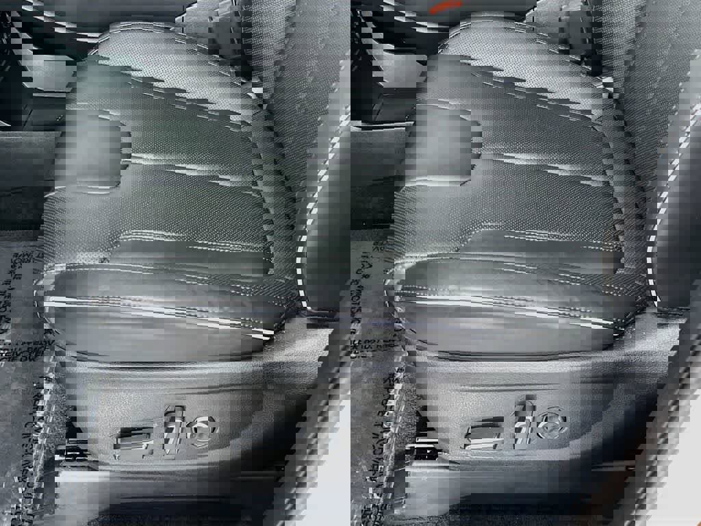 Used 2025 Hyundai Palisade SEL FWD image 29