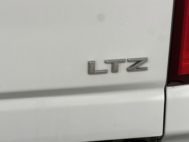 Used 2022 Chevrolet Silverado 3500 LTZ AWD/4WD image 20