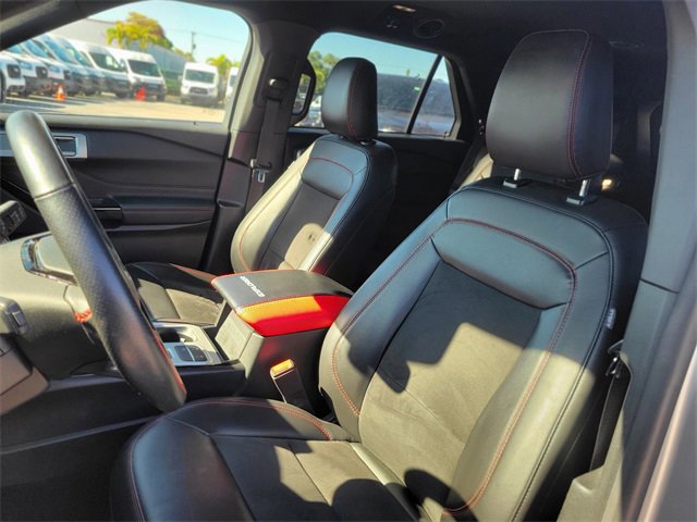 Certified 2023 Ford Explorer ST-Line w/ Class IV Trailer Tow Package image 16