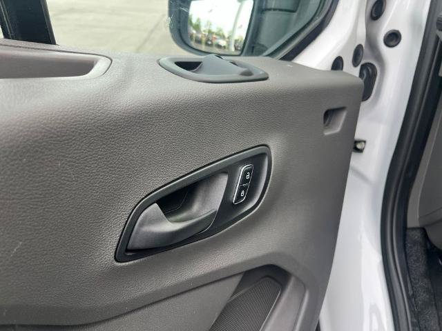 Certified 2025 Ford Transit 250 Low Roof w/ Exterior Upgrade Package RWD image 19