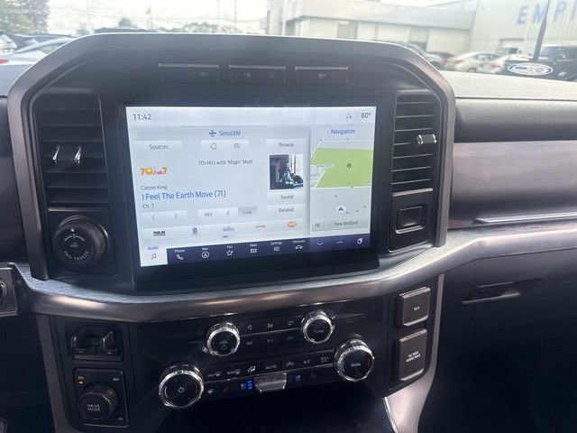 Certified 2022 Ford F150 Lariat w/ Equipment Group 502A High image 23