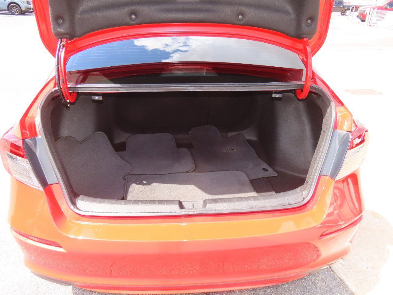 Used 2025 Honda Civic Sport image 14