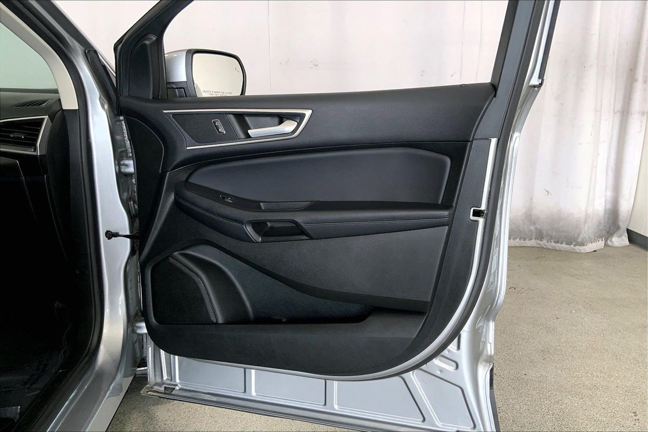 Certified 2023 Ford Edge SEL w/ Convenience Package AWD/4WD image 26