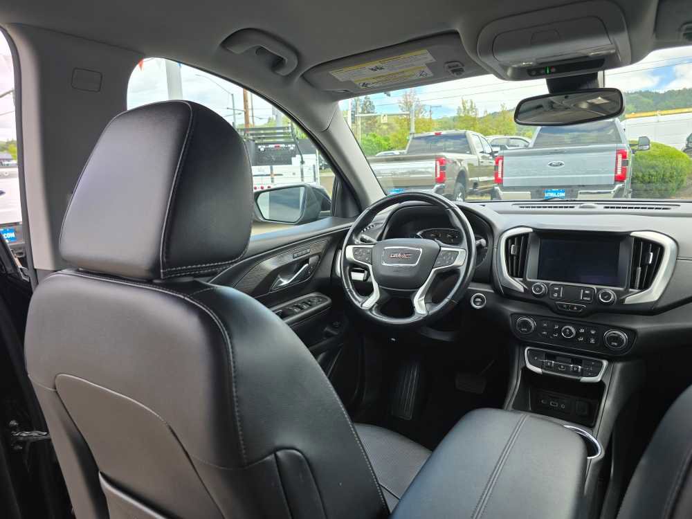 Used 2022 GMC Terrain SLT AWD/4WD image 10