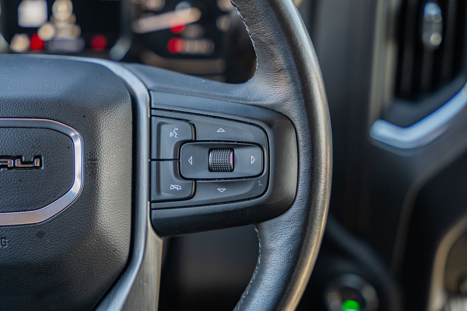 Used 2022 GMC Sierra 2500 Denali w/ Denali Ultimate Package image 36