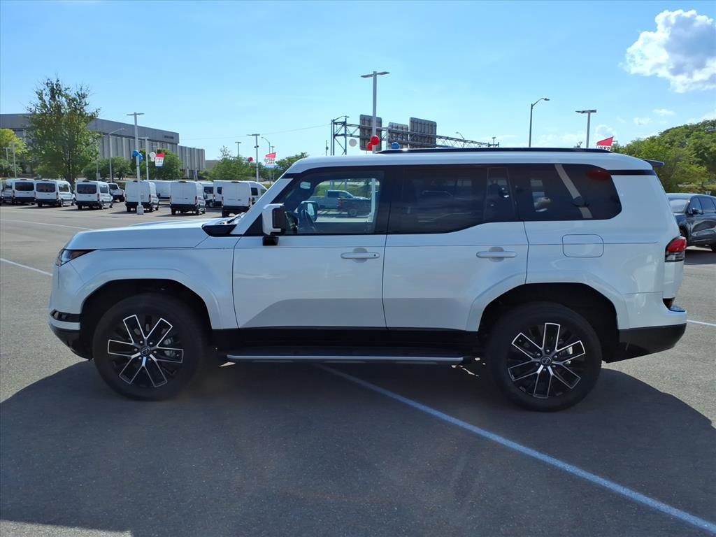 Used 2024 Lexus GX 550 w/ Accessory Package (2T) AWD/4WD video 2