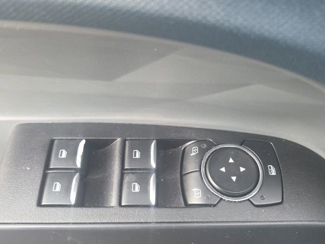 Certified 2022 Ford Maverick XL image 19