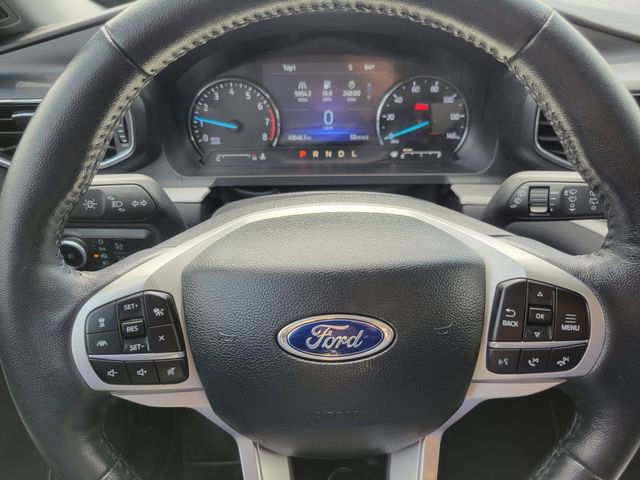 Certified 2023 Ford Explorer XLT w/ Equipment Group 202A AWD/4WD image 11