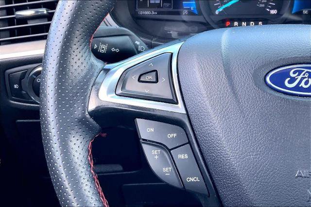 Certified 2024 Ford Edge ST-Line AWD/4WD image 23