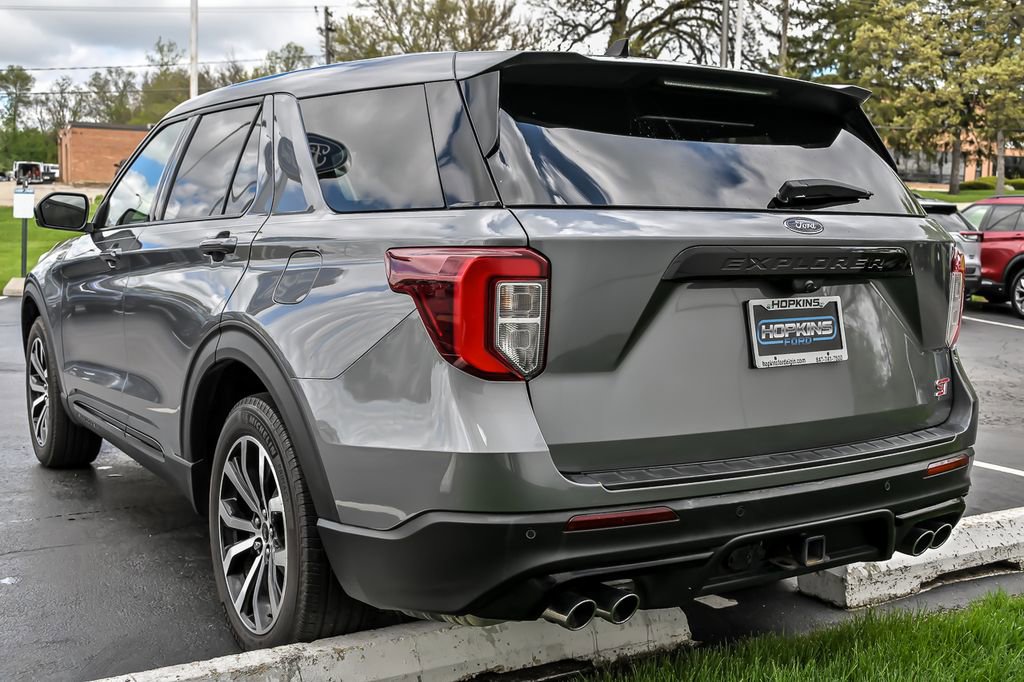 Certified 2022 Ford Explorer ST AWD/4WD image 8